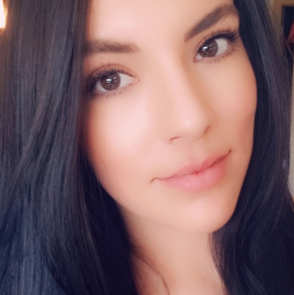Meet your Posher, Shawna